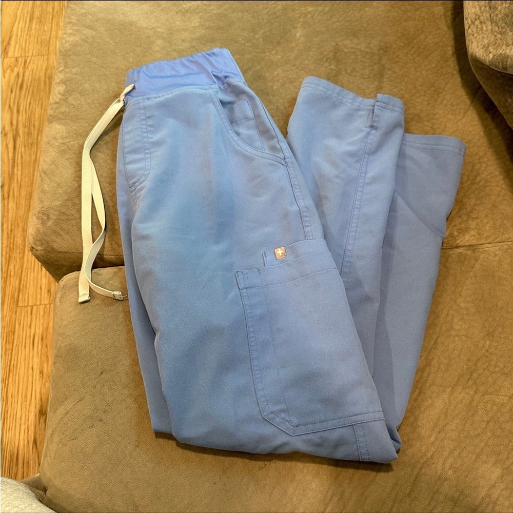 Figs scrubs technical collection ceil blue XS